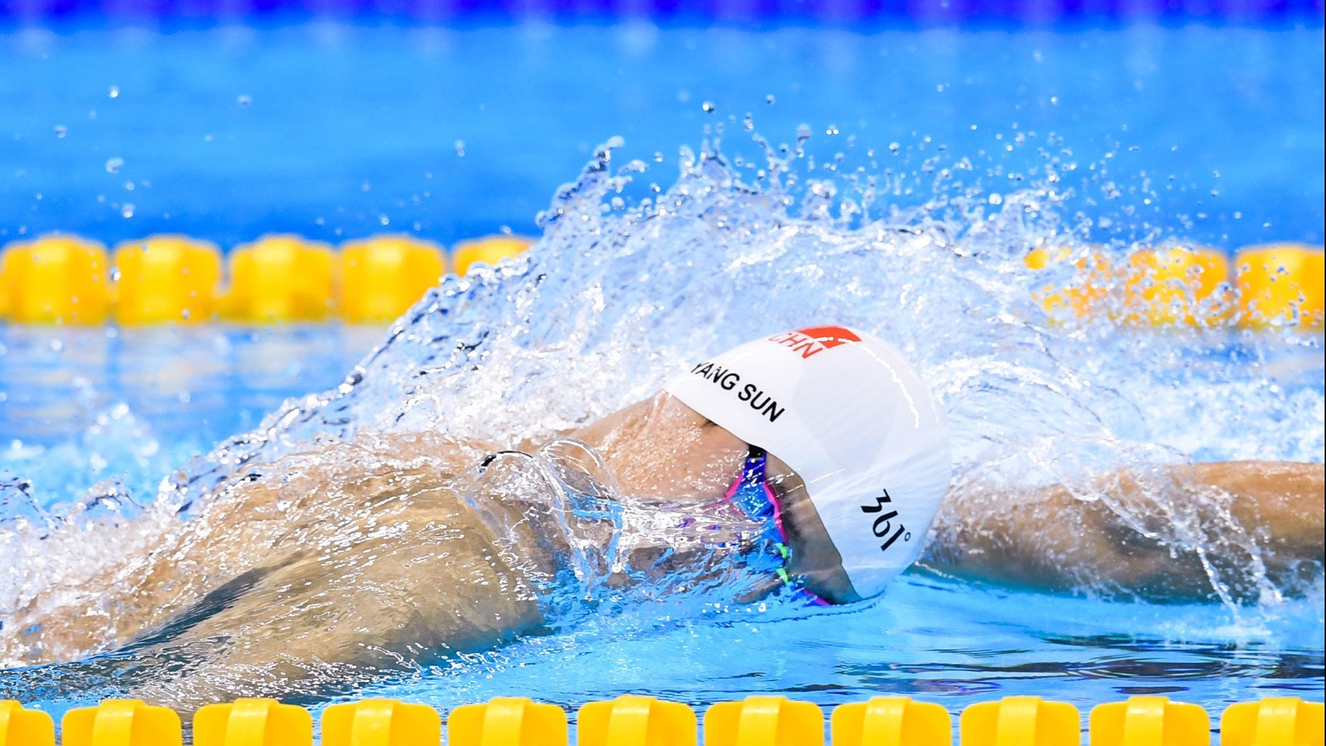 mksports体育-世界排球锦标赛中国队进入四强，展现团队实力，世界排球联赛中国队排名